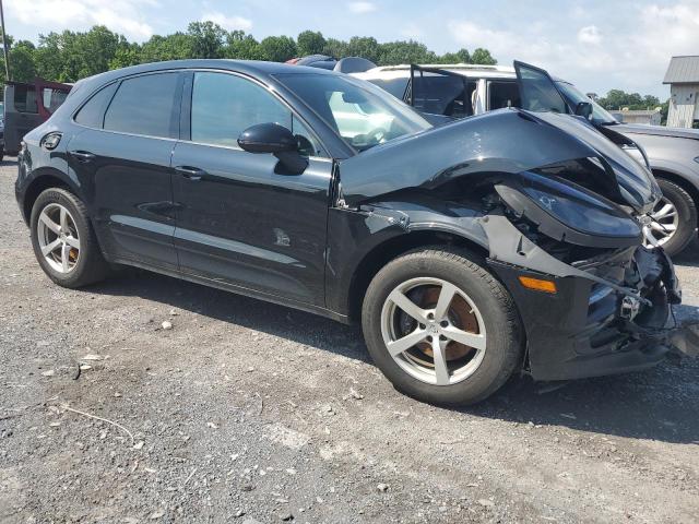 2020 PORSCHE MACAN WP1AA2A50LLB13424