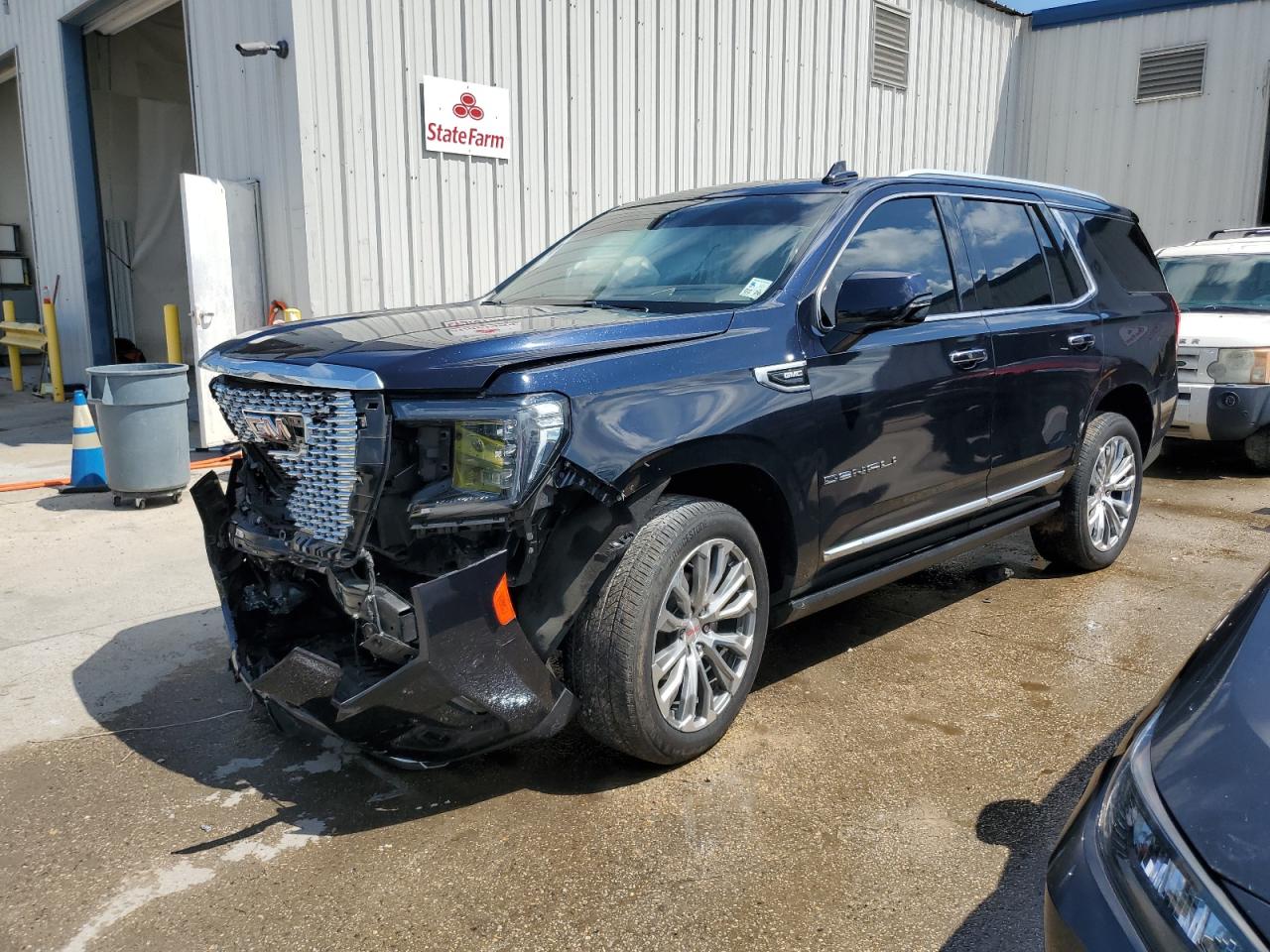 GMC YUKON DENALI