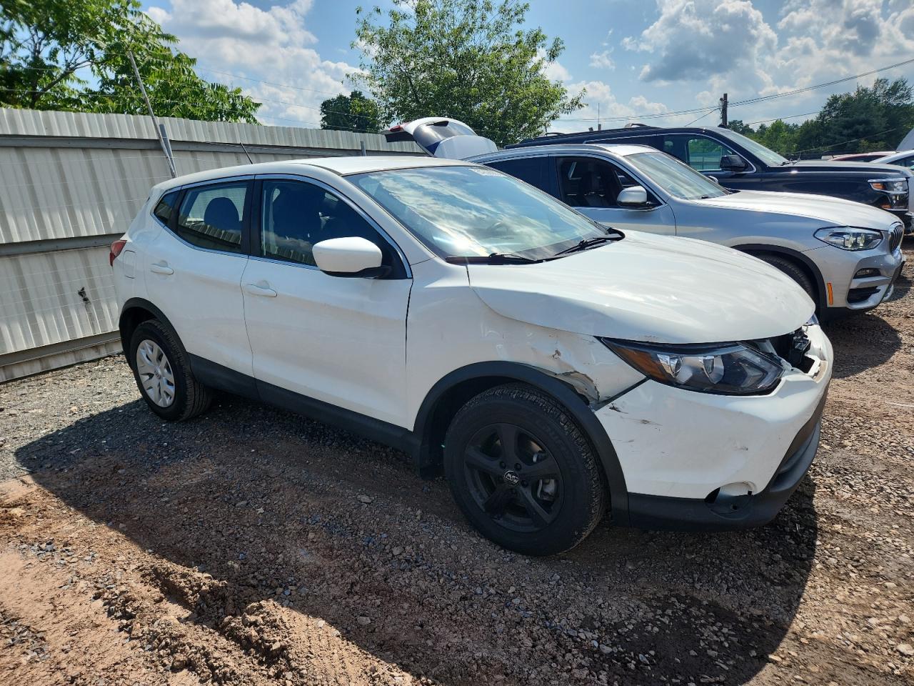 NISSAN ROGUE SPORT S