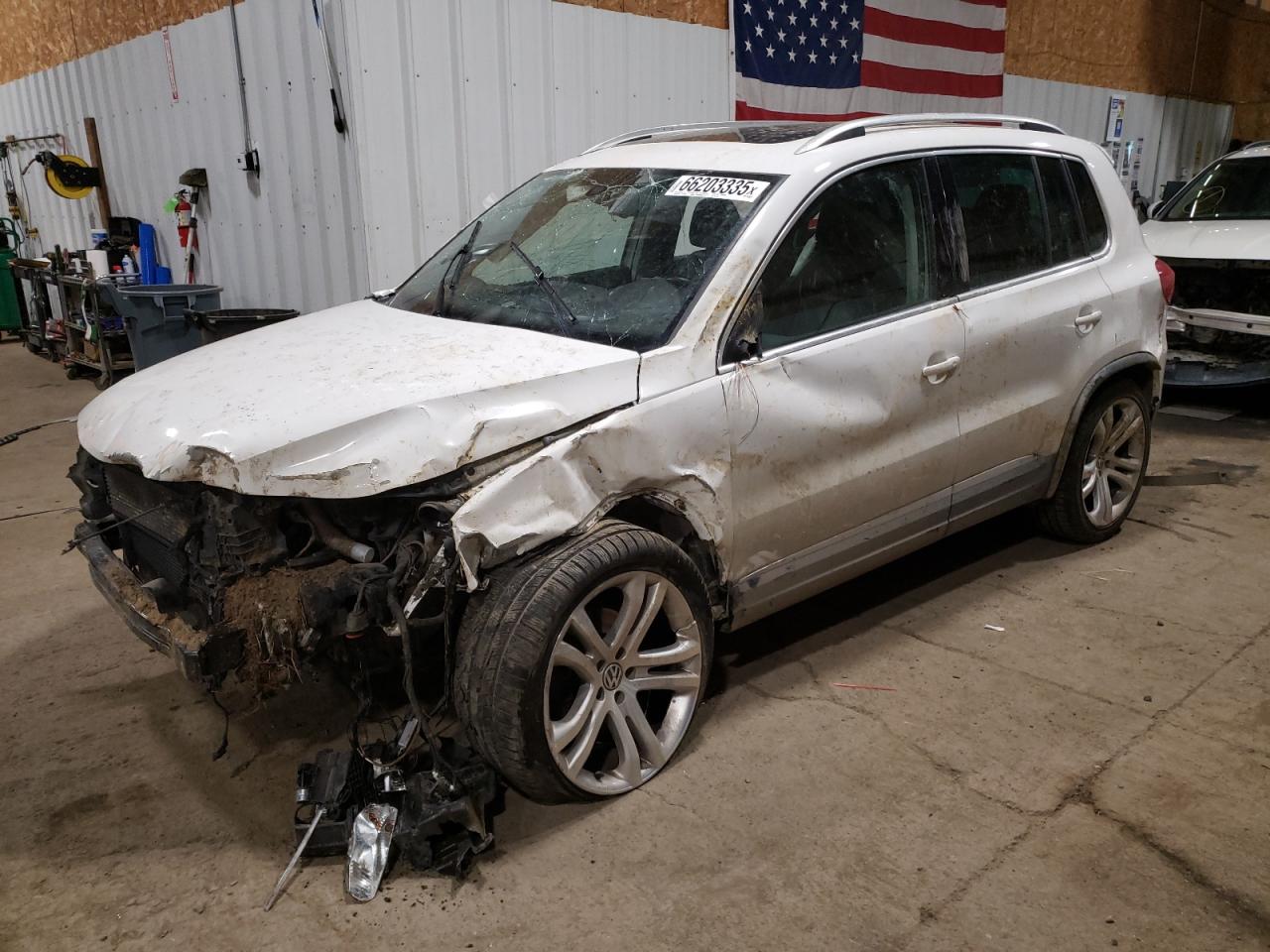 VOLKSWAGEN TIGUAN S