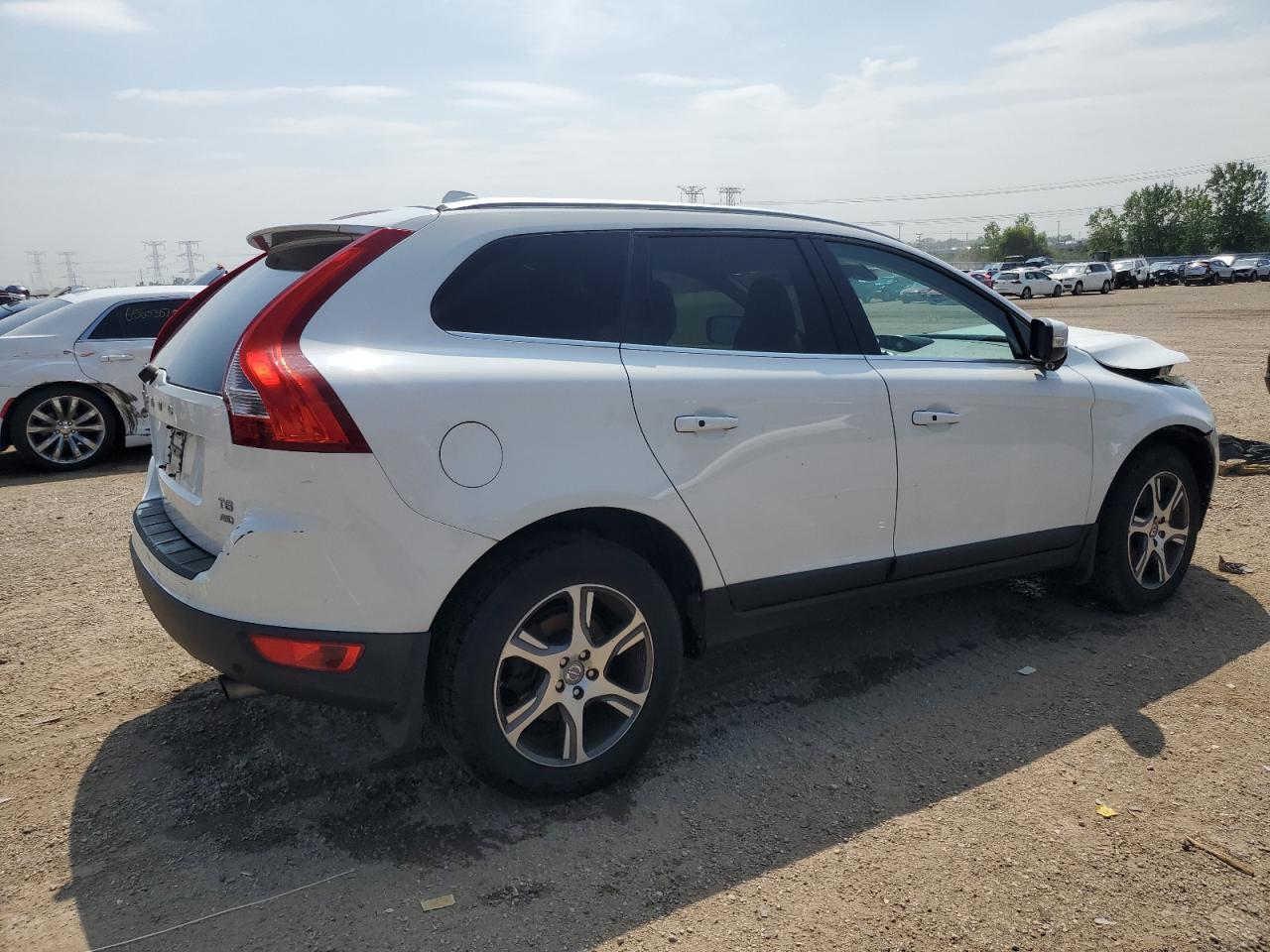 VOLVO XC60 T6