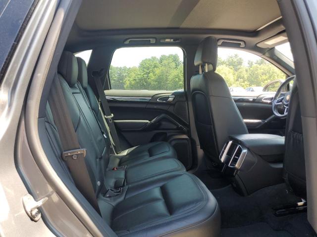 2017 PORSCHE CAYENNE WP1AA2A28HKA91661