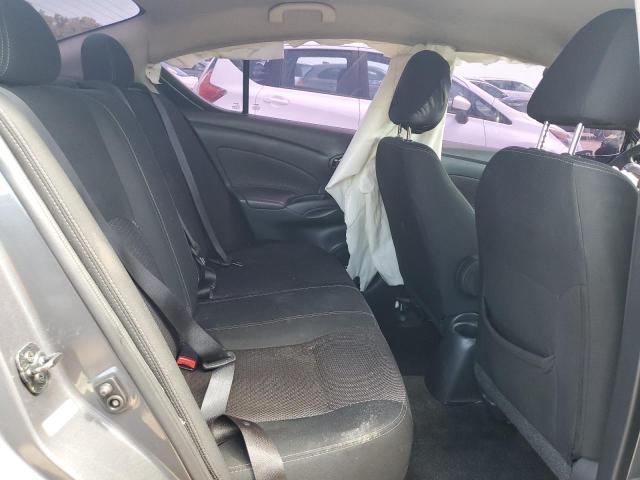 2019 NISSAN VERSA S 3N1CN7AP6KL880732