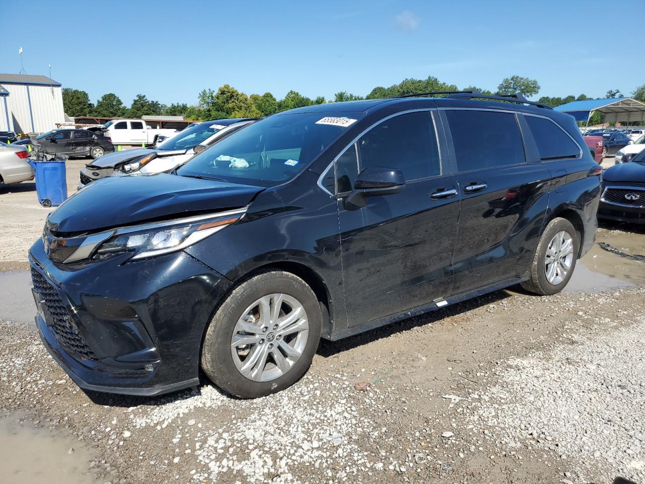 TOYOTA SIENNA XSE