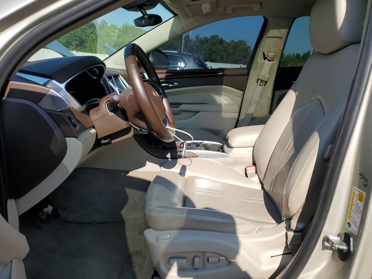 CADILLAC SRX LUXURY COLLECTION