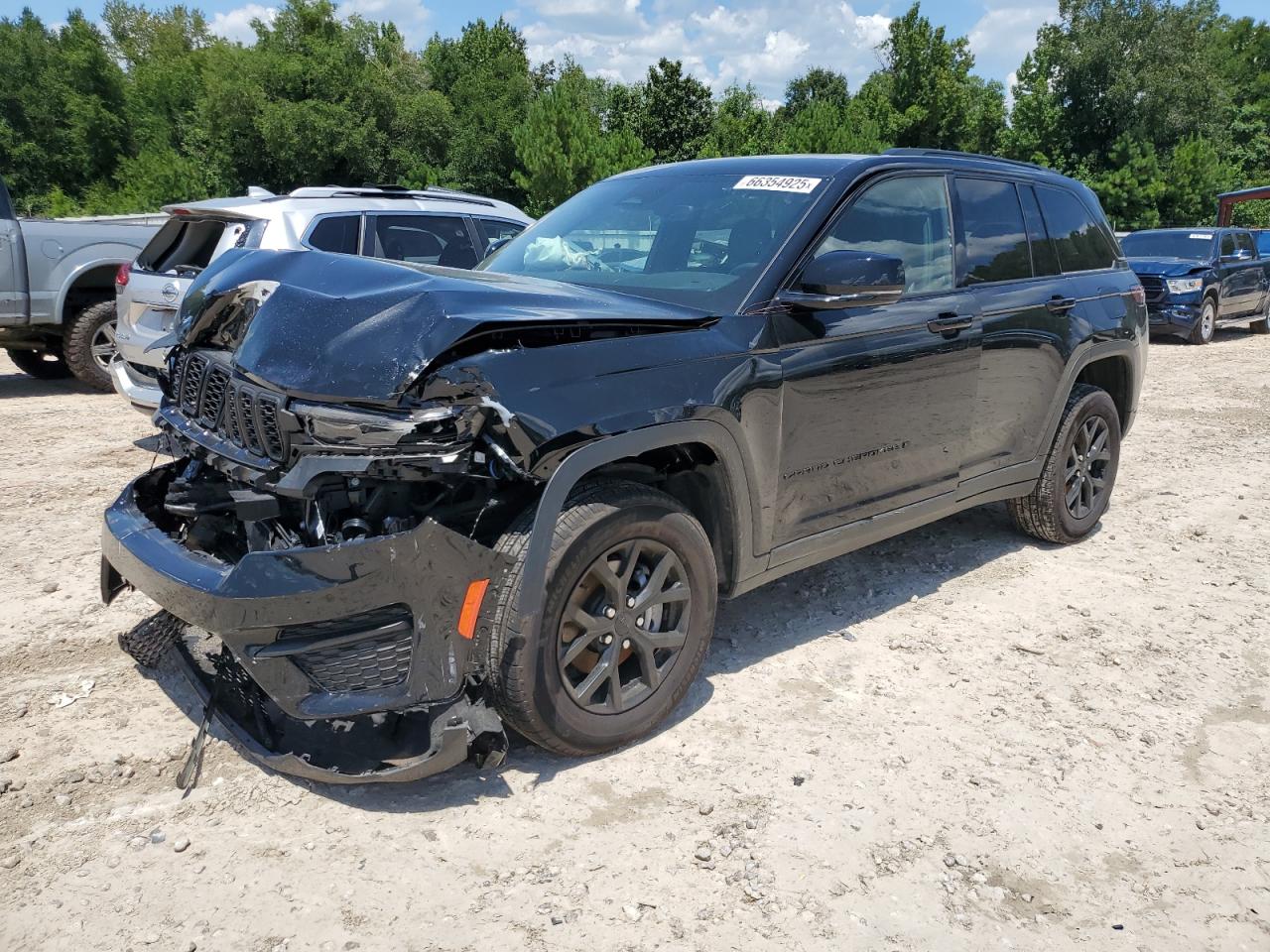 JEEP GRAND CHEROKEE LAREDO