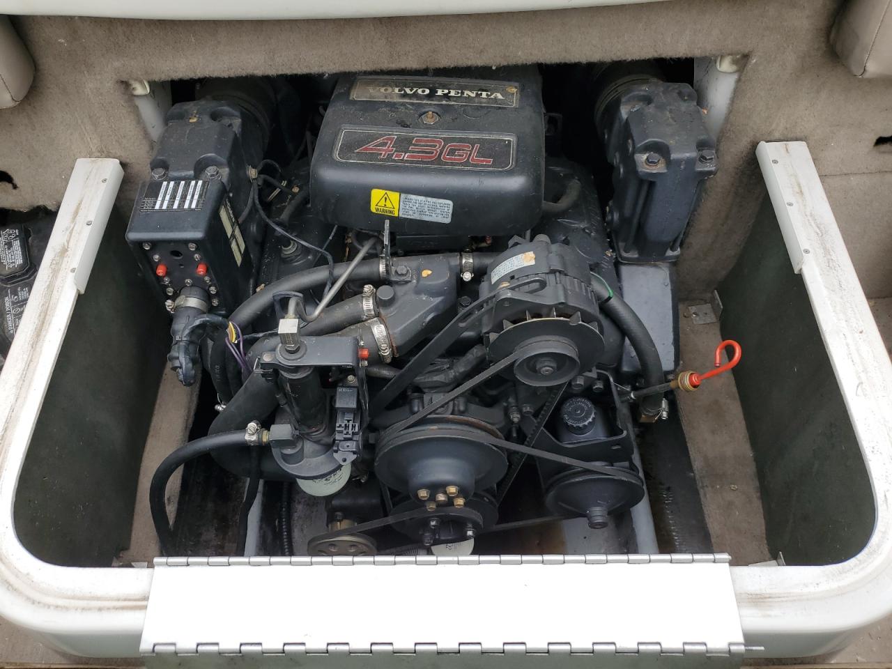 Lot #3215918805 1998 FOUR WINNS BOAT