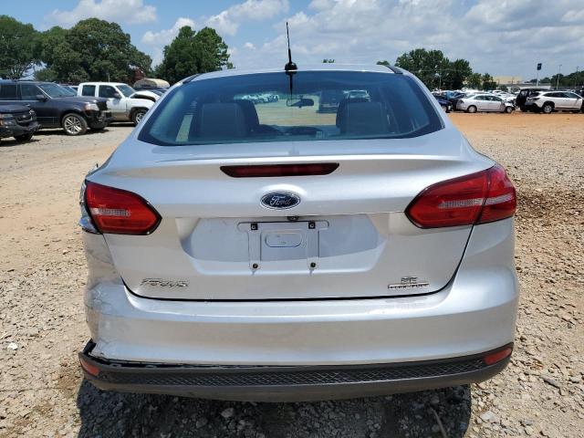 2015 FORD FOCUS SE 1FADP3F23FL279738