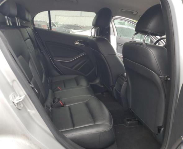 2015 MERCEDES-BENZ GLA 250 WDCTG4EBXFJ117608