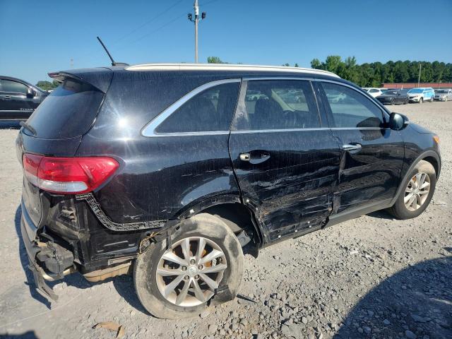 2017 KIA SORENTO LX 5XYPG4A52HG201612