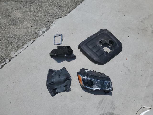 2022 JEEP GRAND CHER 1C4RJFBG7NC109787