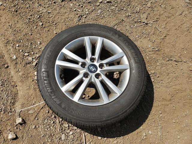 2015 HYUNDAI SONATA SE 5NPE24AF0FH008461
