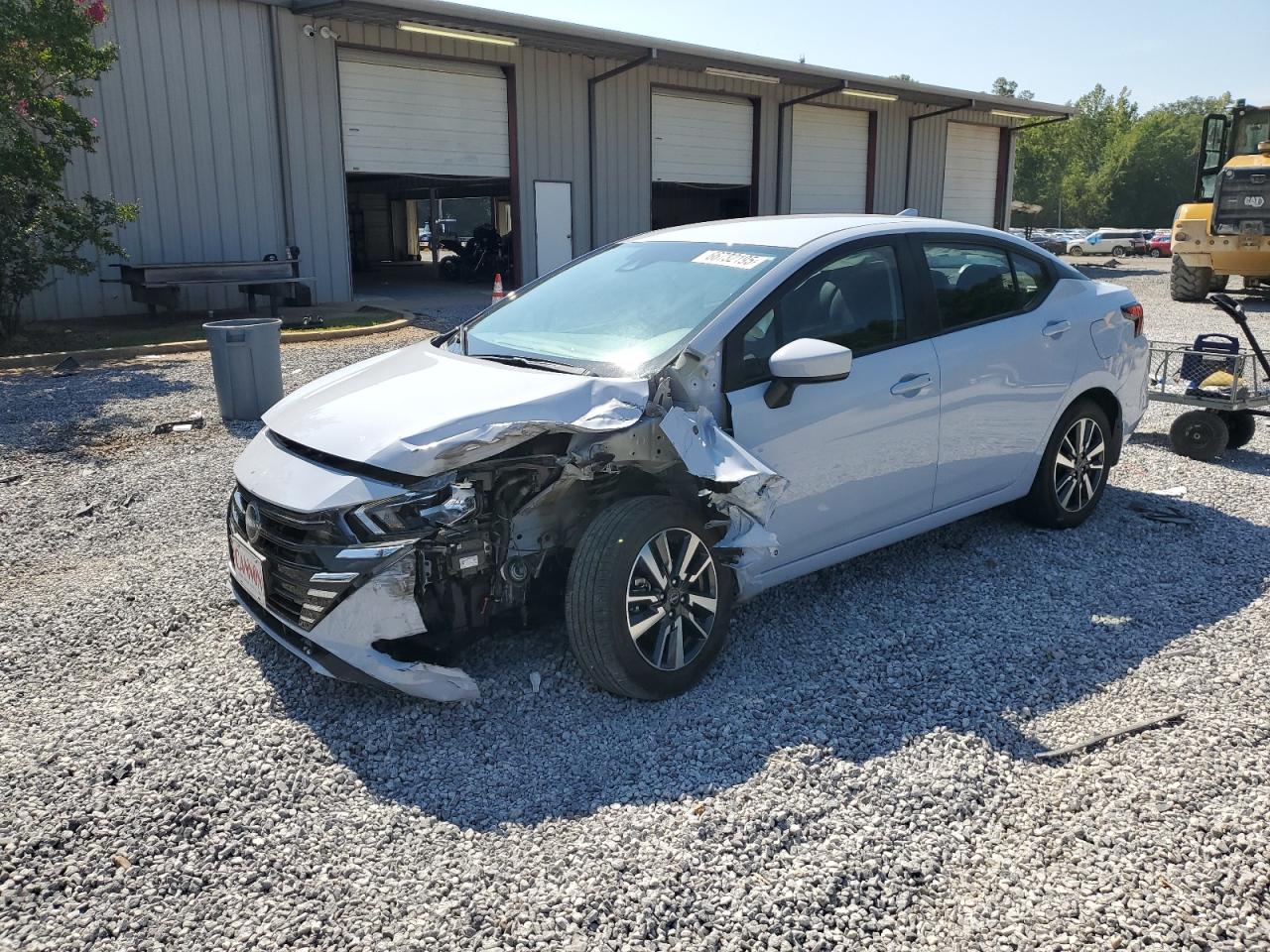 NISSAN VERSA SV