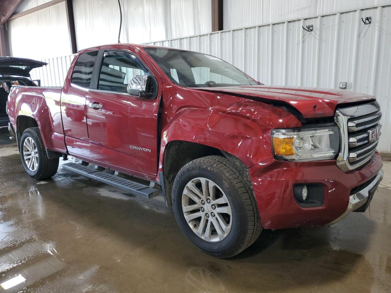 GMC CANYON SLT