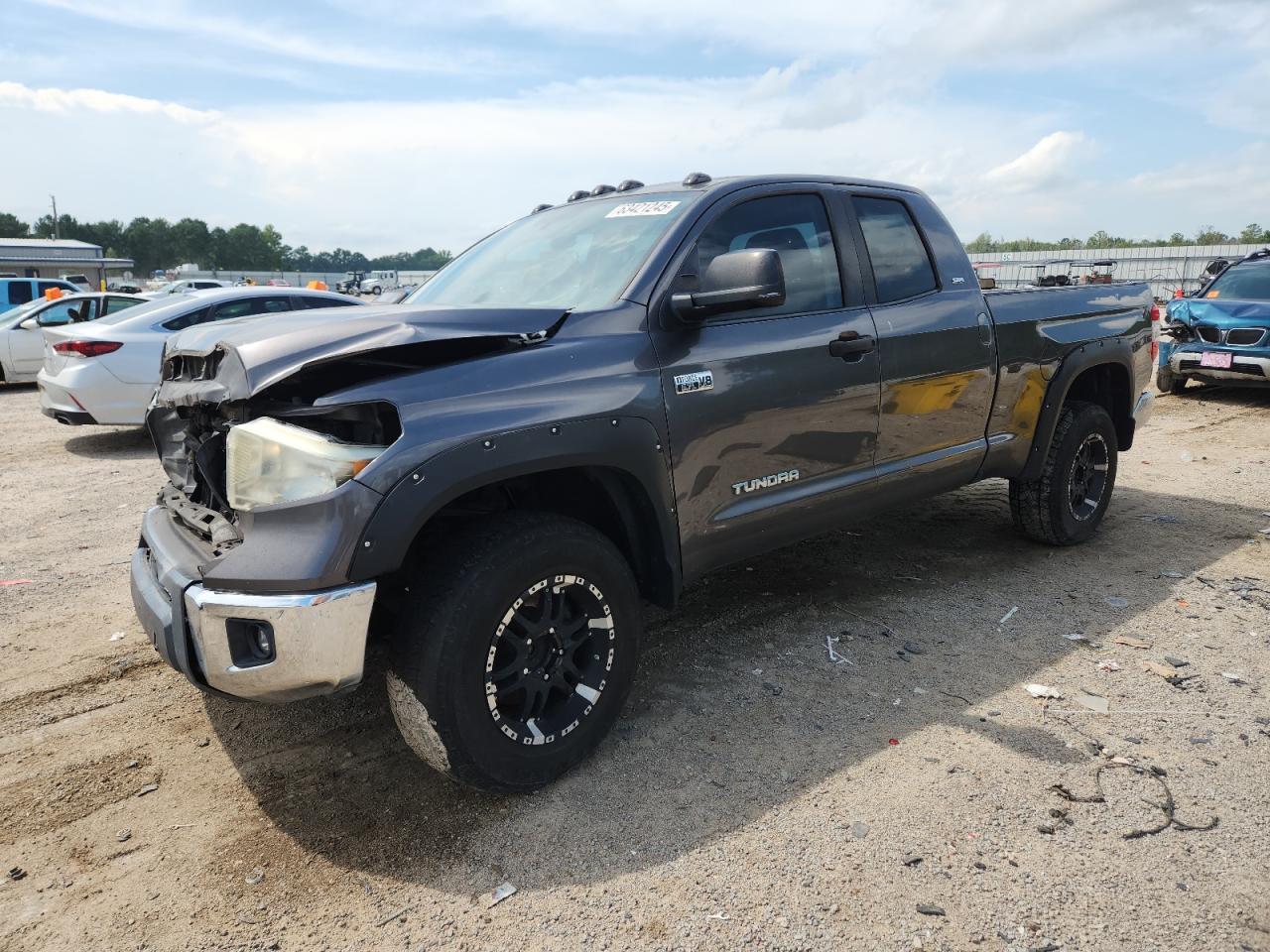 TOYOTA TUNDRA DOUBLE CAB SR