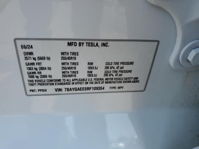 2024 TESLA MODEL Y 7SAYGAEE5RF109354