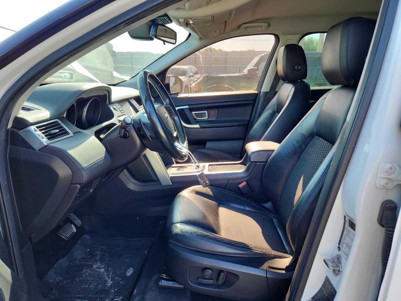 LAND ROVER DISCOVERY SE