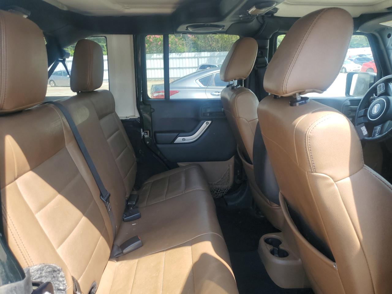 JEEP WRANGLER SAHARA