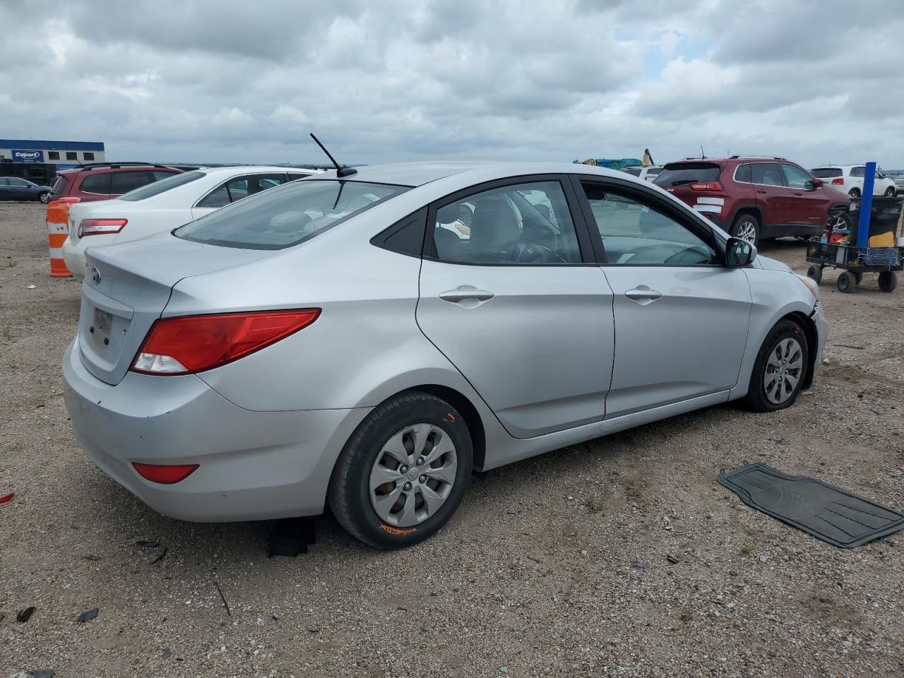 HYUNDAI ACCENT SE