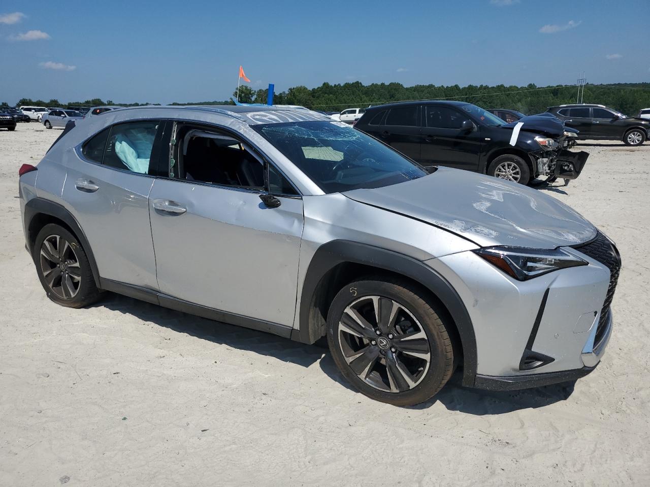 LEXUS UX 200
