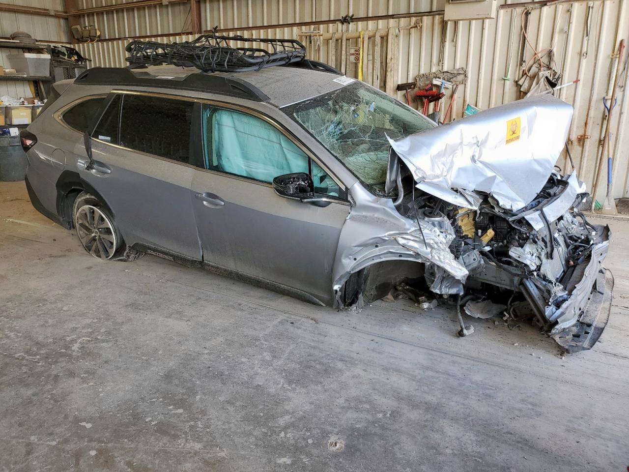 SUBARU OUTBACK PREMIUM