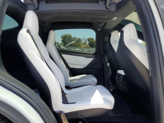 2018 TESLA MODEL X 5YJXCBE22JF136595