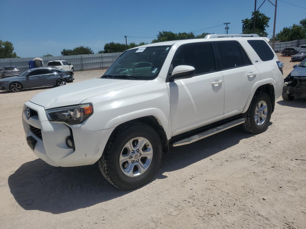 TOYOTA 4RUNNER SR5
