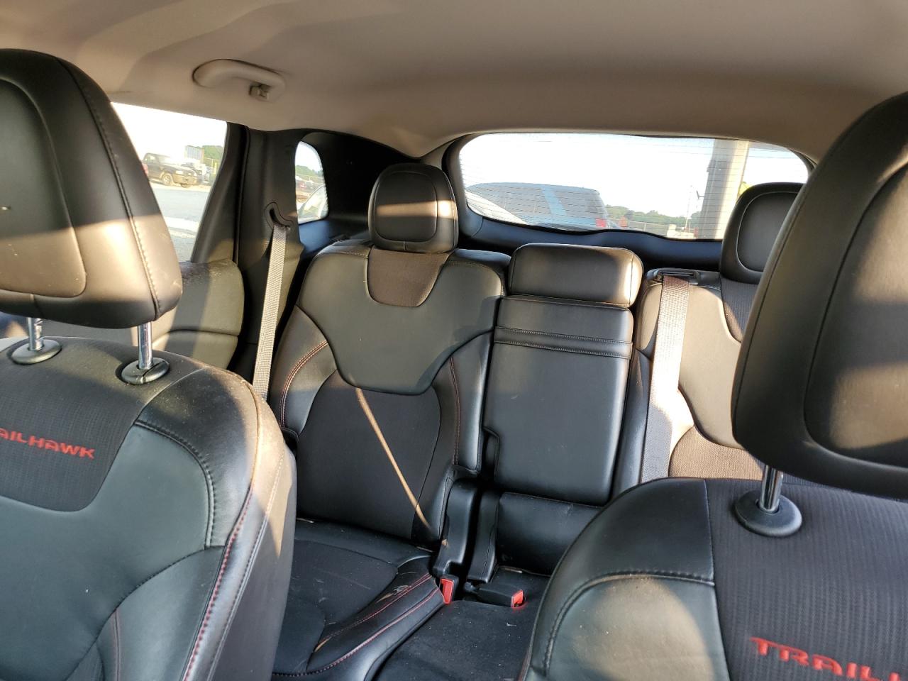 JEEP CHEROKEE TRAILHAWK