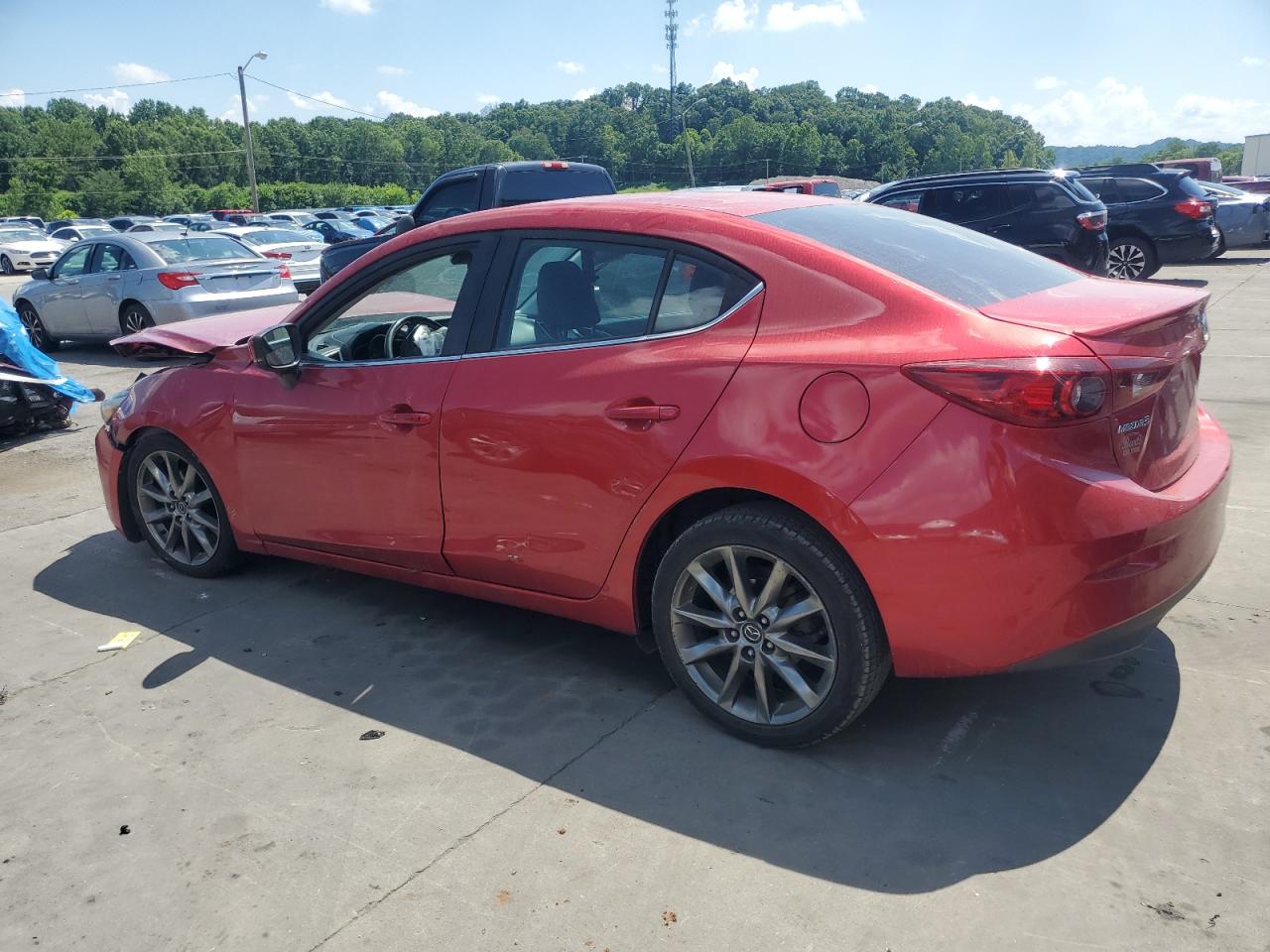 MAZDA 3 TOURING