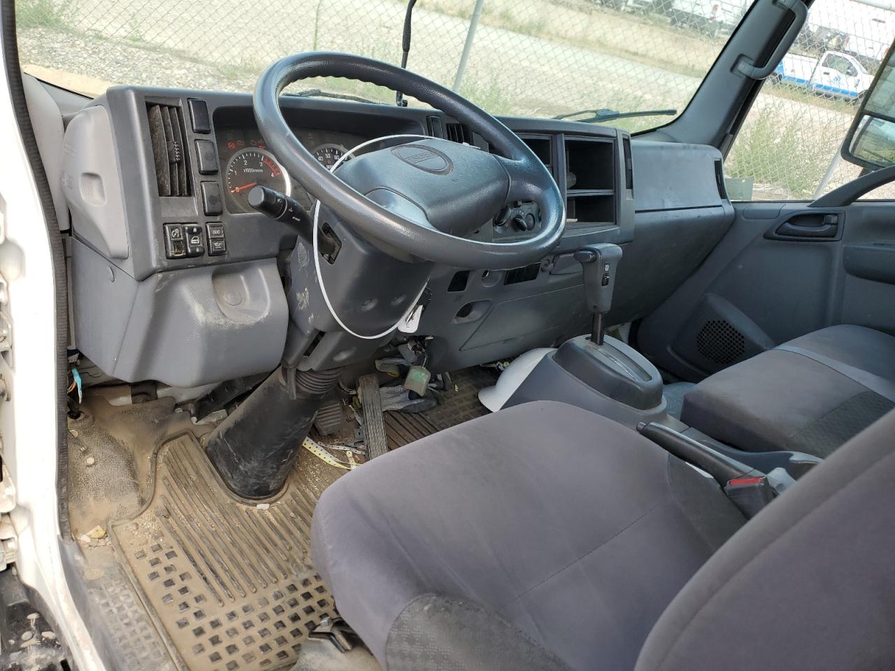 Lot #3232259555 2015 ISUZU NRR