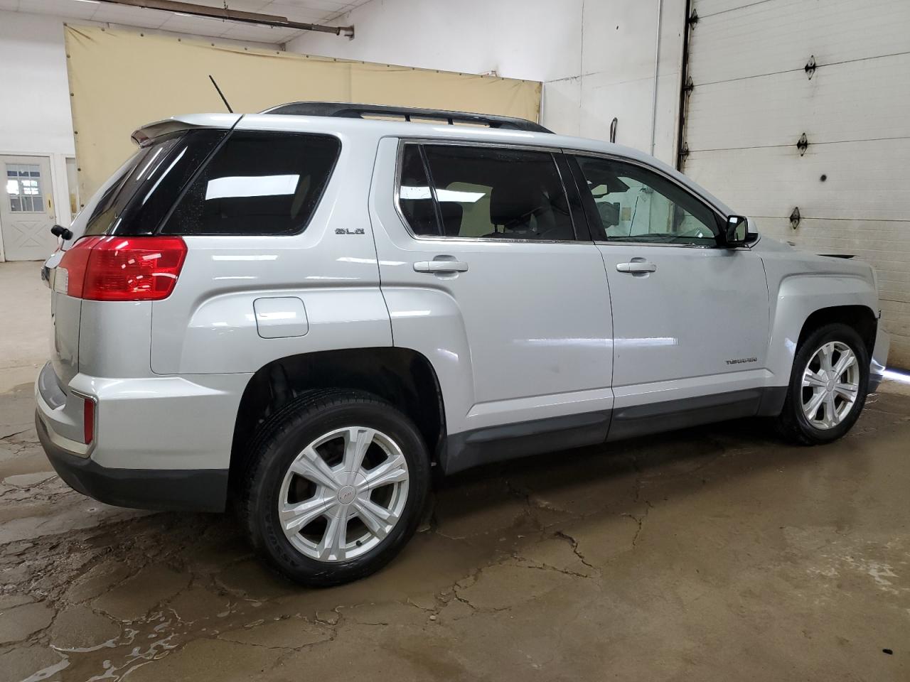GMC TERRAIN SLE