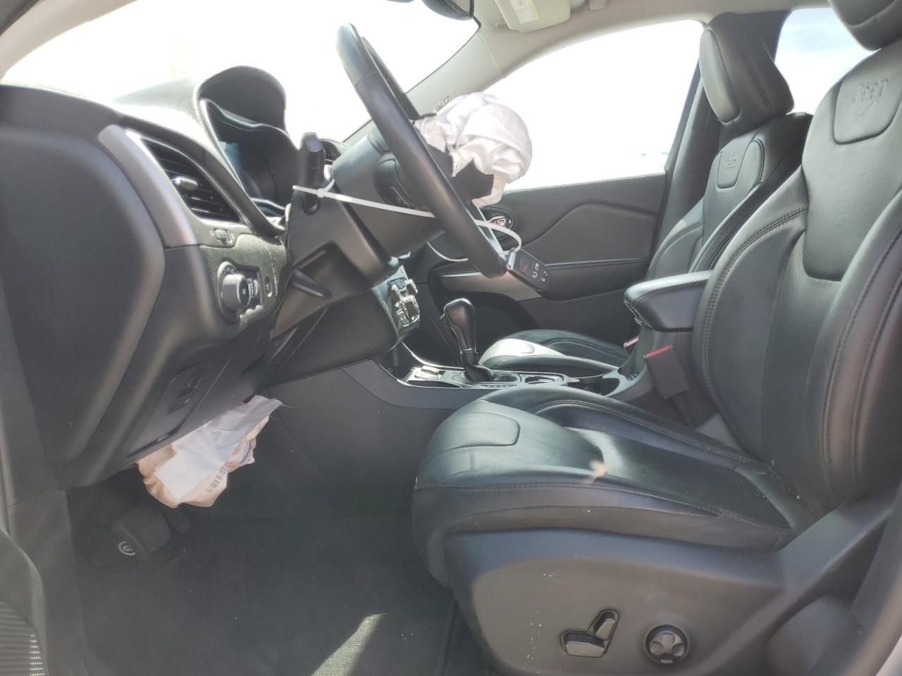 JEEP GRAND CHEROKEE LATITUDE LUX