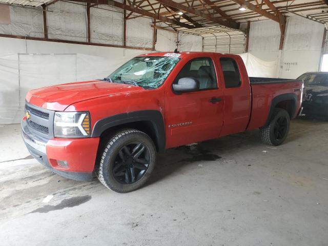 CHEVROLET SILVERADO