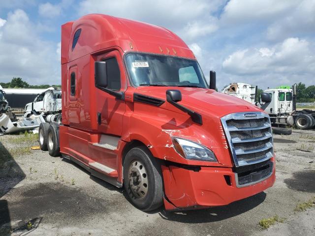 Global Auto Auctions: 2019 FREIGHTLINER CASCADIA 126