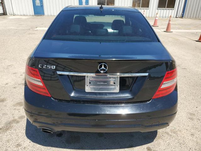 2013 MERCEDES-BENZ C 250 - WDDGF4HB8DA852791