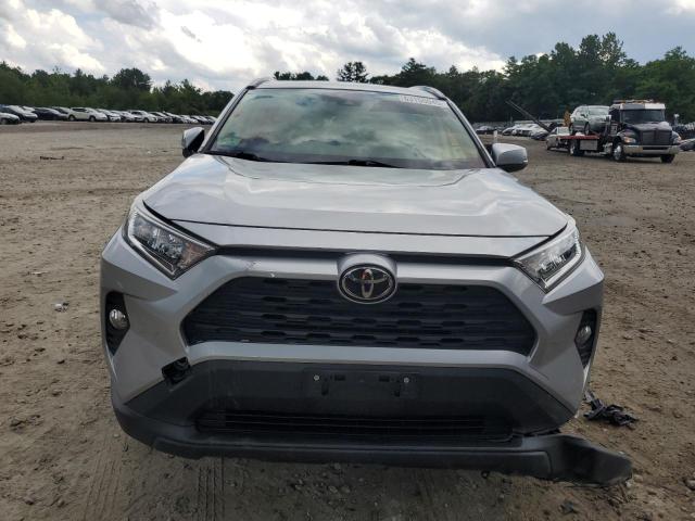 2019 TOYOTA RAV4 XLE - JTMP1RFV7KD006554