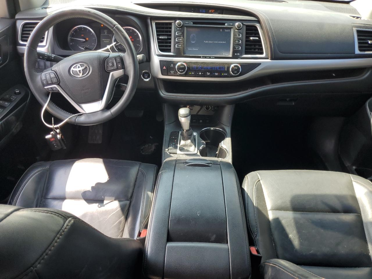 Lot #3301807346 2016 TOYOTA HIGHLANDER XLE