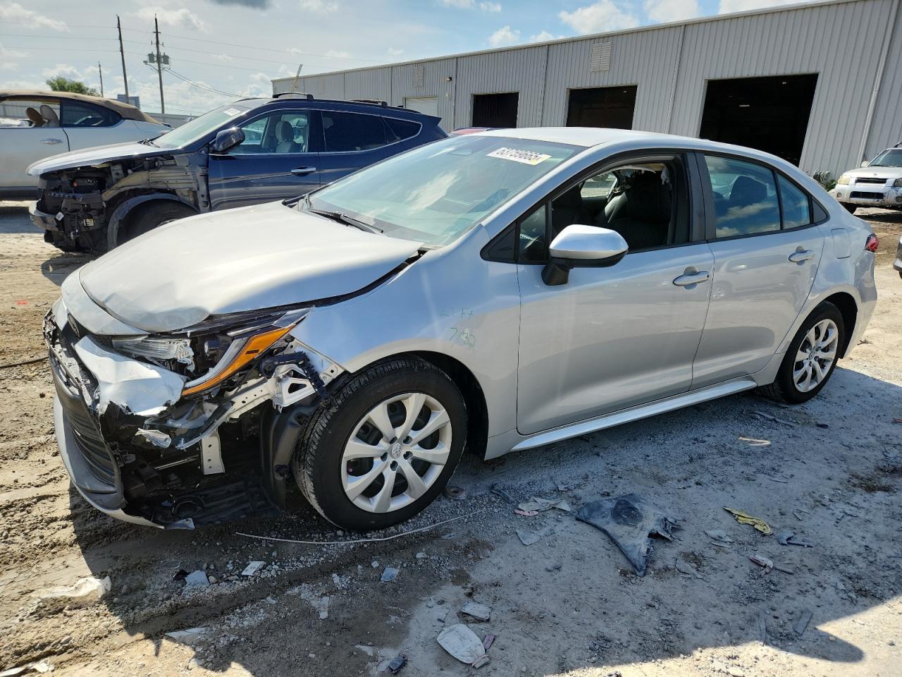 TOYOTA COROLLA LE