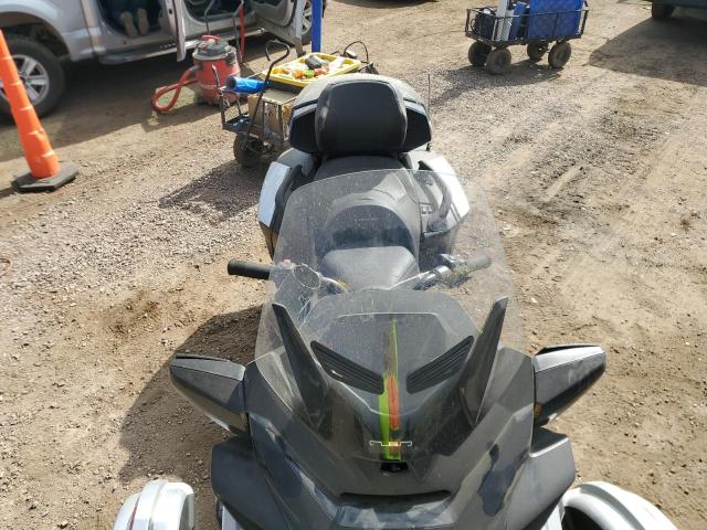 2022 CAN-AM SPYDER ROA 2BXNBDD29NV003910