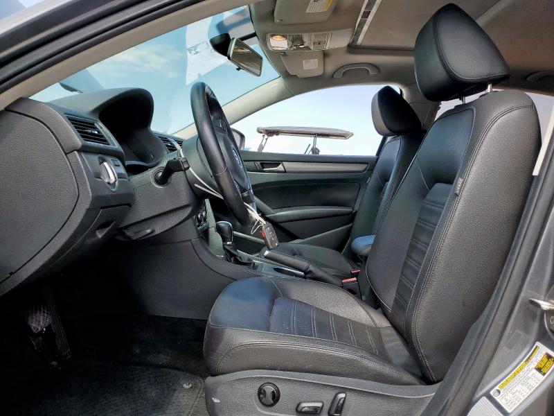 2015 VOLKSWAGEN PASSAT SE 1VWBS7A36FC065623