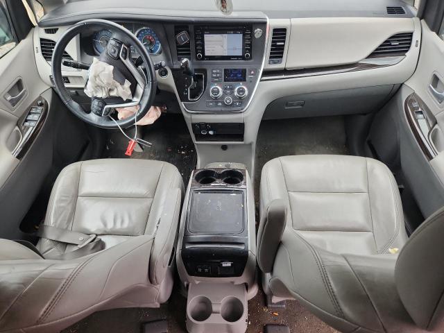 2018 TOYOTA SIENNA XLE - 5TDDZ3DC6JS194075