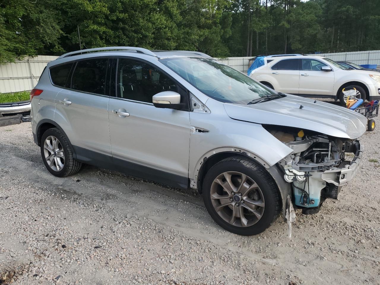 FORD ESCAPE TITANIUM