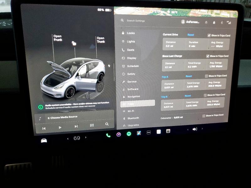 2025 TESLA MODEL Y 7SAYGDEF2SA341696