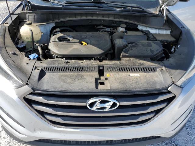 2016 HYUNDAI TUCSON SE KM8J23A40GU254078