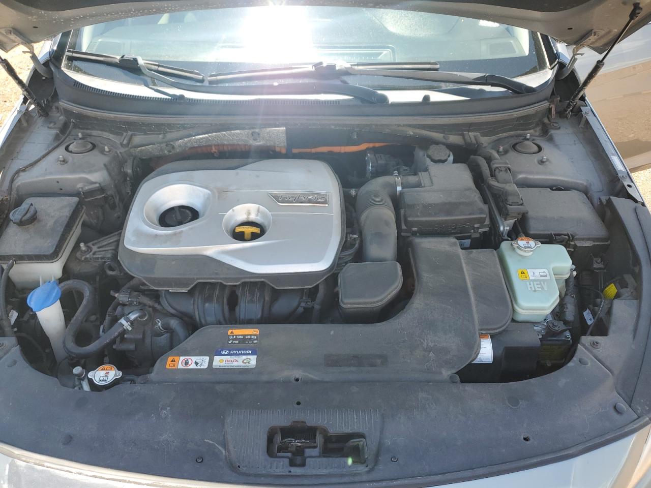 HYUNDAI SONATA HYBRID