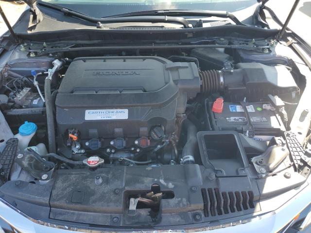 2017 HONDA ACCORD TOU 1HGCR3F92HA024916