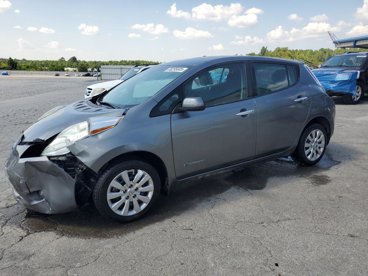 NISSAN LEAF S