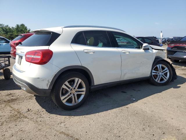 2015 MERCEDES-BENZ GLA 250 4M - WDCTG4GB6FJ123015