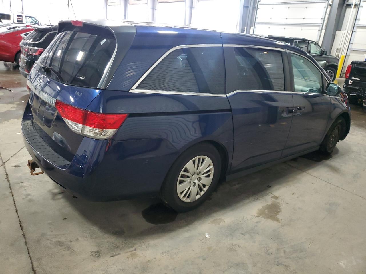 Lot #3298072178 2016 HONDA ODYSSEY LX