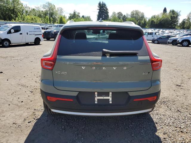 2025 VOLVO XC40 CORE YV4L12UJ2S2599951